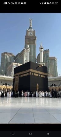 عمرة ذي الحجة • شامل نقل وإقامة • ٦/١١