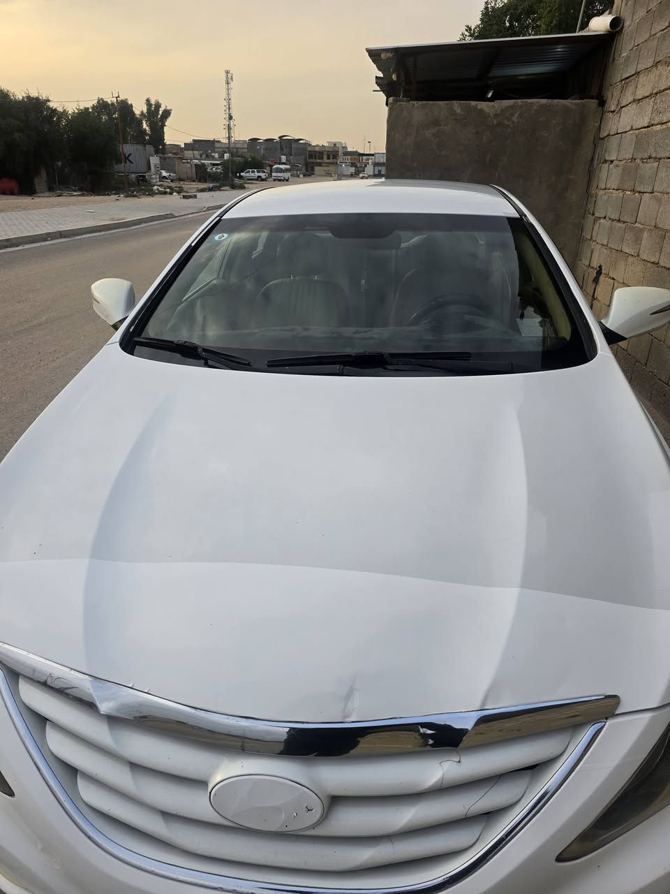 سلام عليكم سوناته مديل ١١خليجي مكفوله ضربه وصبغ بس بيها الهلالات معمره المكينه ٢٤٠٠ دوش السعر ١٢٠ وبيها مجال ***********
