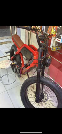 900 الف للبيع بطاريه ليثوم بغداد الكرخ  وتساب 07710044335