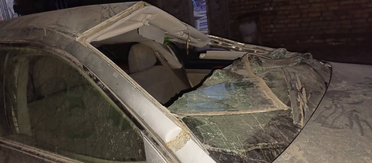 سلام عليكم سياره شاهينه للبيع السياره شغاله كير و مكينه بلكارتون تبريد شغال تخم تاير جديد حداديه جديده كهربائيات شغاله من طول للطول مكان السياره شطره للاستفسار اكثر اتصل ع الرقم ‏‪***********‬‏ و الخاص مفتوح
