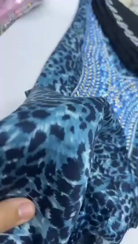 انتضورني مجرد ساعات وتنزل صور وفديوات منوعه عن لموديلات لجديده الوصلت من لمخاوير الستراس شيله وبدون شيله  ياحلوات وان شالله مانقصر ع الجميع 

ملاحضه التجهيز مشكل  ...  ممنوع لاختيار... اجور توصيل ثابته 6 كل العراق 🚖
واقل طلب نص درزن 🚖
 فرع_سليمانيه


**إذا كنت صاحب هذا الإعلان وتريد حذفه لأي سبب، رجاءا أرسل رسالة إلى الدعم الفني**