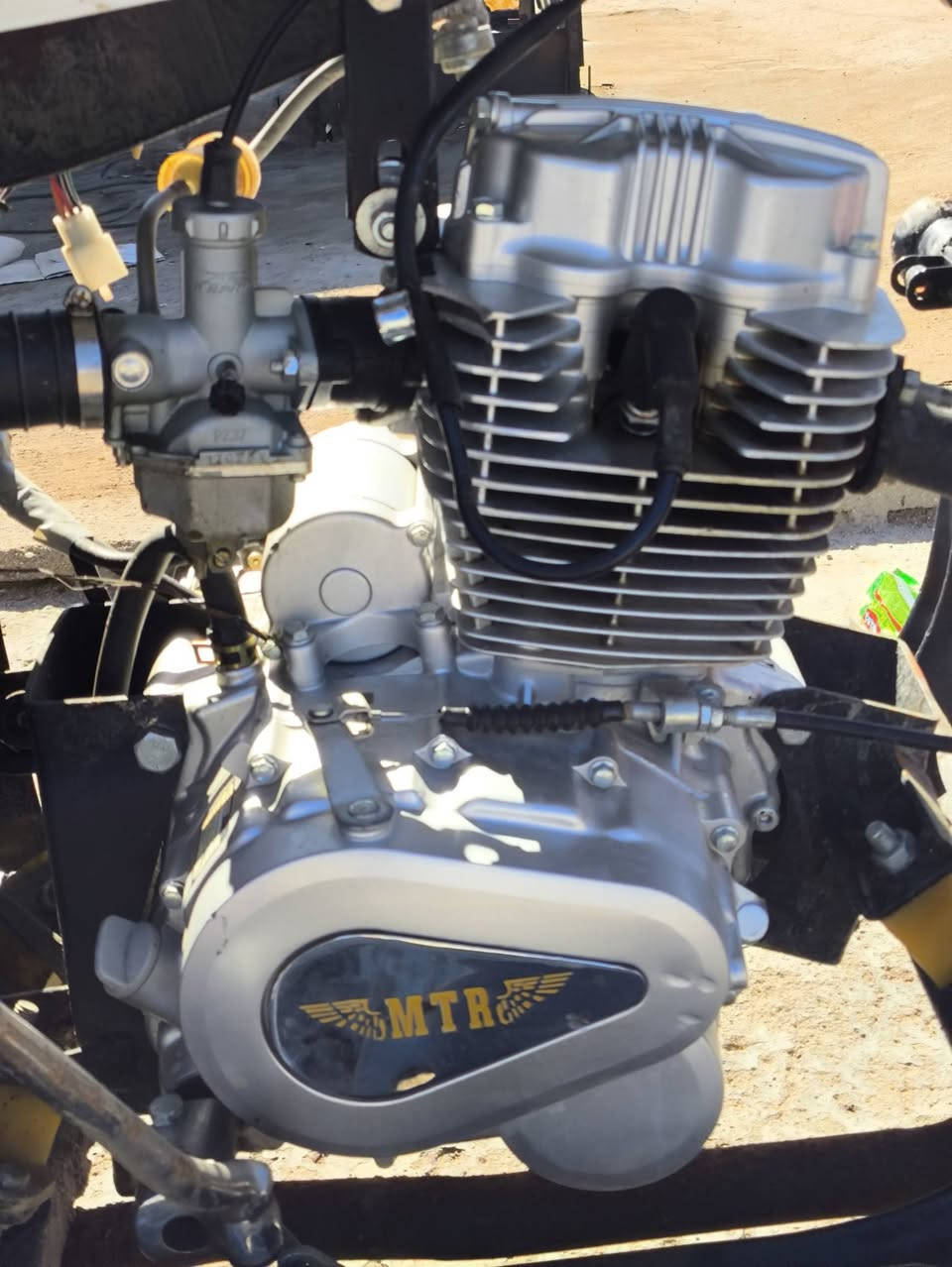 سلام عليكم ستوته MTR للبيع سوته تعمريه كله جديد محرك كسر كارتون اكسن جديد تواير جدد شاصي كفاله عامه ستوته صالهاا شهر من معمره   .ألسعرر 975 المكان بصره هارثه  ***********
