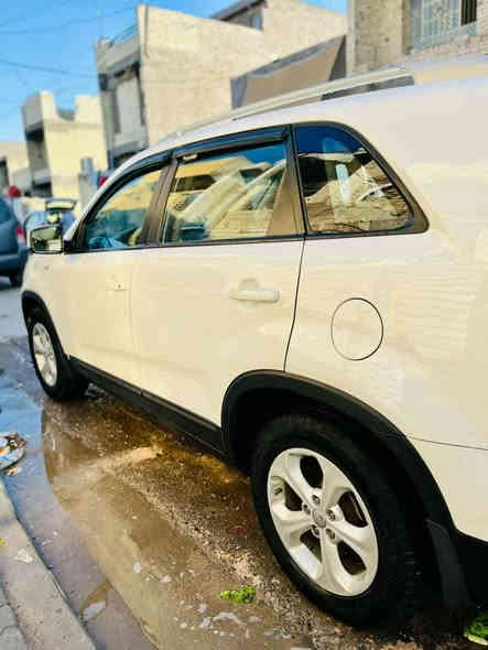 سورنتو للبيع خليجي 2014
رقم اربيل  بأسمي تحويل ثاني يوم هزه جديده 
المواصفات : 
٧ راكب 
مانع انزلاق ، مانع انحدار 
سي دي
أيكو
 محرك 4 سلندر

 تخم تاير جديد / صدر حداده جديد
سيارة نضيفه كولش   
مكفوله من الصبغ  3 قطع بارد ( رصعات معدلات زغار فقط ) 

السعر : 168
عنوان السيارة : بغداد / الكماليه 
رقم الهاتف : *********** واتس اب / غير متواجد عالفيس
