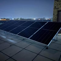 طاقة شمسية • 12 أمبير • بطارية 12kWh