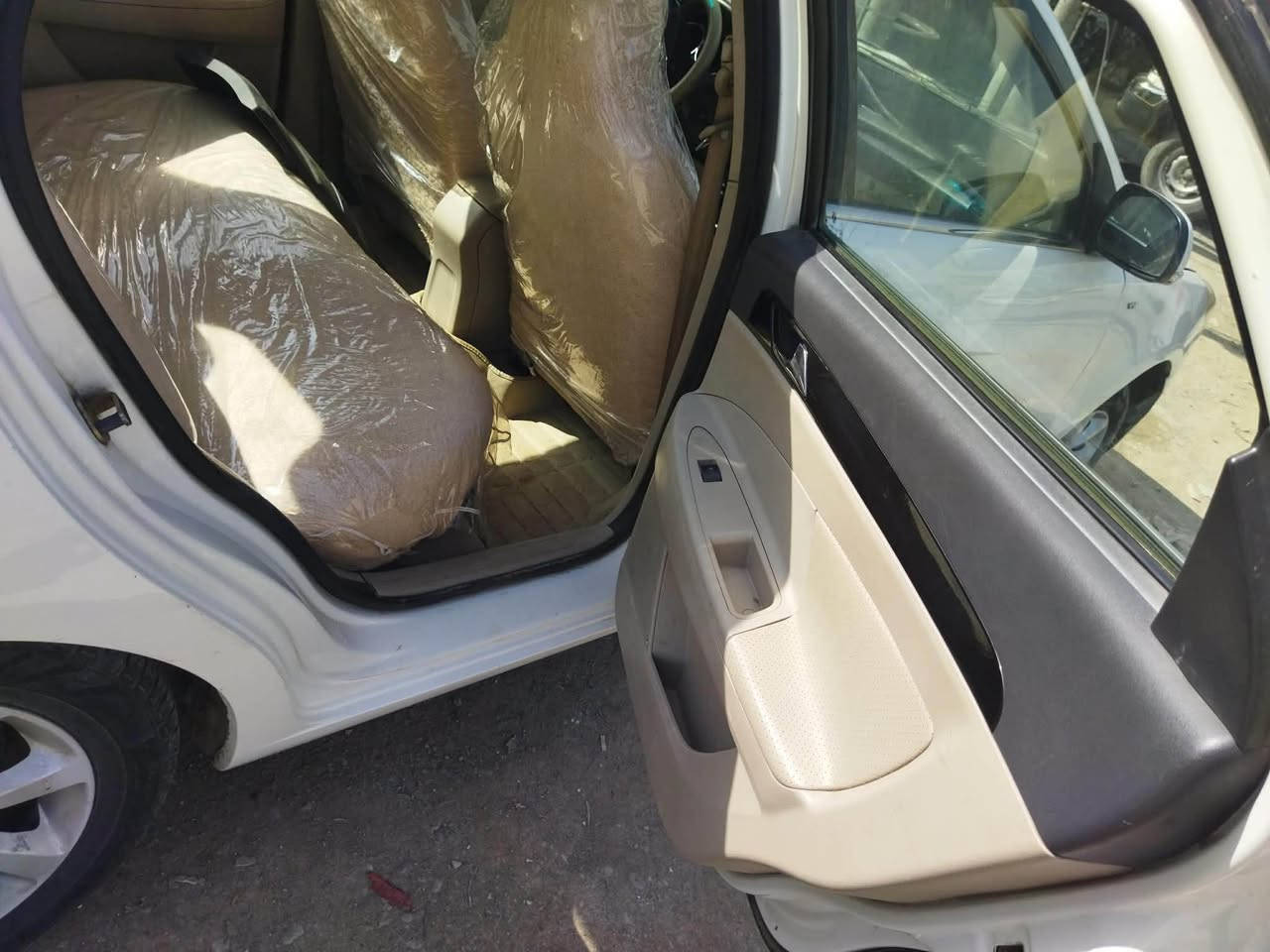 *********** دونفینگ  فرۆشتن گۆرینەوە ٢٠١٥ گیرو مەکینە بەشەرت مەکینە زنجیرە  ٣پارجەی بۆیاخە سەنەوی رەقەم تا زەیە   تایەکانی لۆکە  تەقەو رەقە بەشەرت لە سلیمانیم السليمانية, العراق
