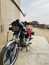 دراجه للبيع سيفان 2019 (07508814801)  تواصل واتساب فقط 🩵