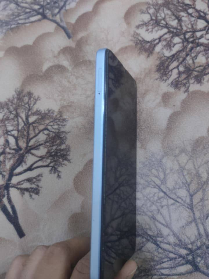 للبيع اوبو a18
ذاكرة 128 جهاز نضيف فقط جامه مال كاميرا بيها فطر السعر 85


**إذا كنت صاحب هذا الإعلان وتريد حذفه لأي سبب، رجاءا أرسل رسالة إلى الدعم الفني**