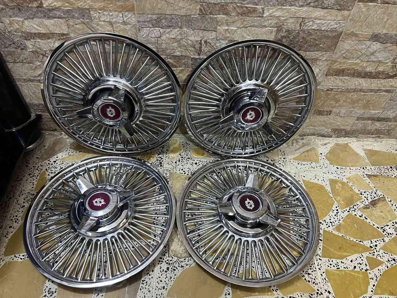 السلام عليكم تخم كبات حجم 14 كلاكسي للبيع مكاني بلديات ***********
