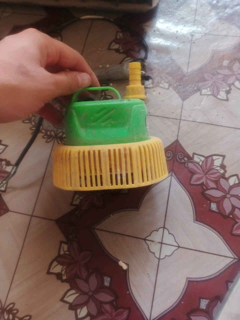 غراض قيم اخذ بكيفك


**إذا كنت صاحب هذا الإعلان وتريد حذفه لأي سبب، رجاءا أرسل رسالة إلى الدعم الفني**