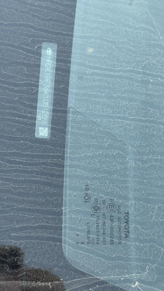 للبيع  

 2019 Toyota Yaris
مواضفات E
سيارة ماشية28km
 السيارة نضيفة حيل 
مبدل دعامية  فقط 
مكان السيارة موصل /اربيل

***********
واتساب+اتصال

السعر 130 قفل
