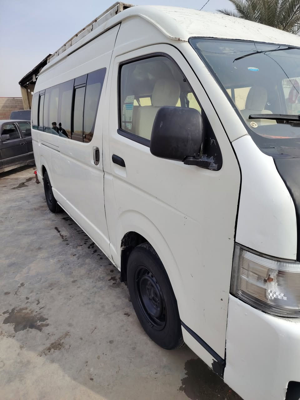 السلام عليكم سياره هايسا تيوتا موديل 2012جاهزه مكينه كير اكسن متعهد بيه ضربه خفيفه بلبجم رقم بابل 
العلم السياره جاهزه من كل النواحي مال جناي مكان السياره بابل رقم الهاتف *********** *********** السعر 230وبيه مجال
