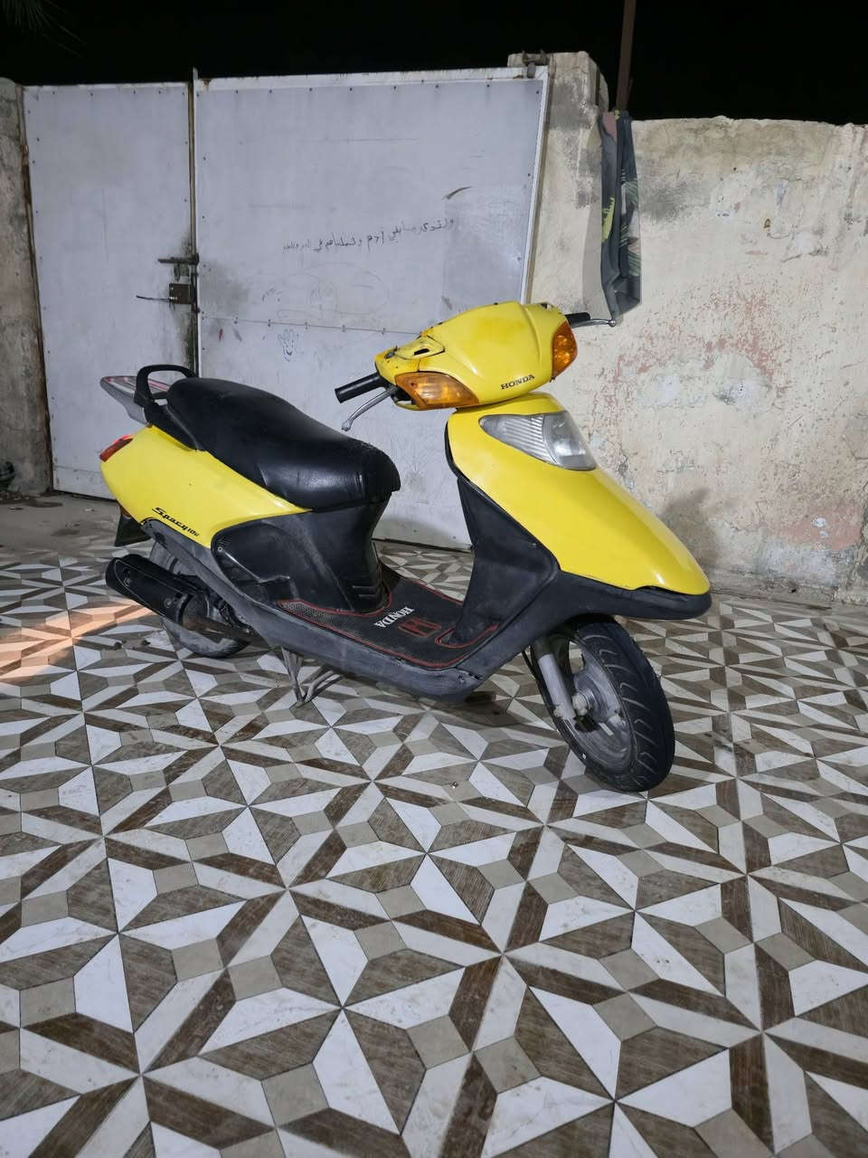 دراجة سبيسي للبيع بسعر 350  كوت حي الحكيم    ***********
