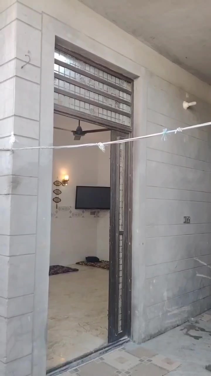 بيت للبيع
طويريج حي الرياض طابو زراعي
المساحة 200 م طابقين
موقع ممتاز خدمات كاملة
بناء حديث درجة أولى الاساس رفت
السعر خاص او عبر الواتساب
للاستفسار؛ ***********
واذا عندك عقار تريد تعرضة للبيع تواصل ويانة
