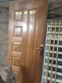 باب خشب اصلي هو والجرجوبه للبيع الشعله الخطيب07706561759