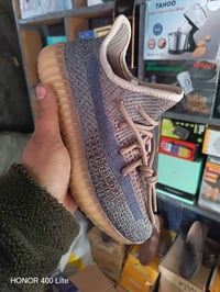 حذاء شبابي • ايزي • مقاسات ٣٦-٤٠