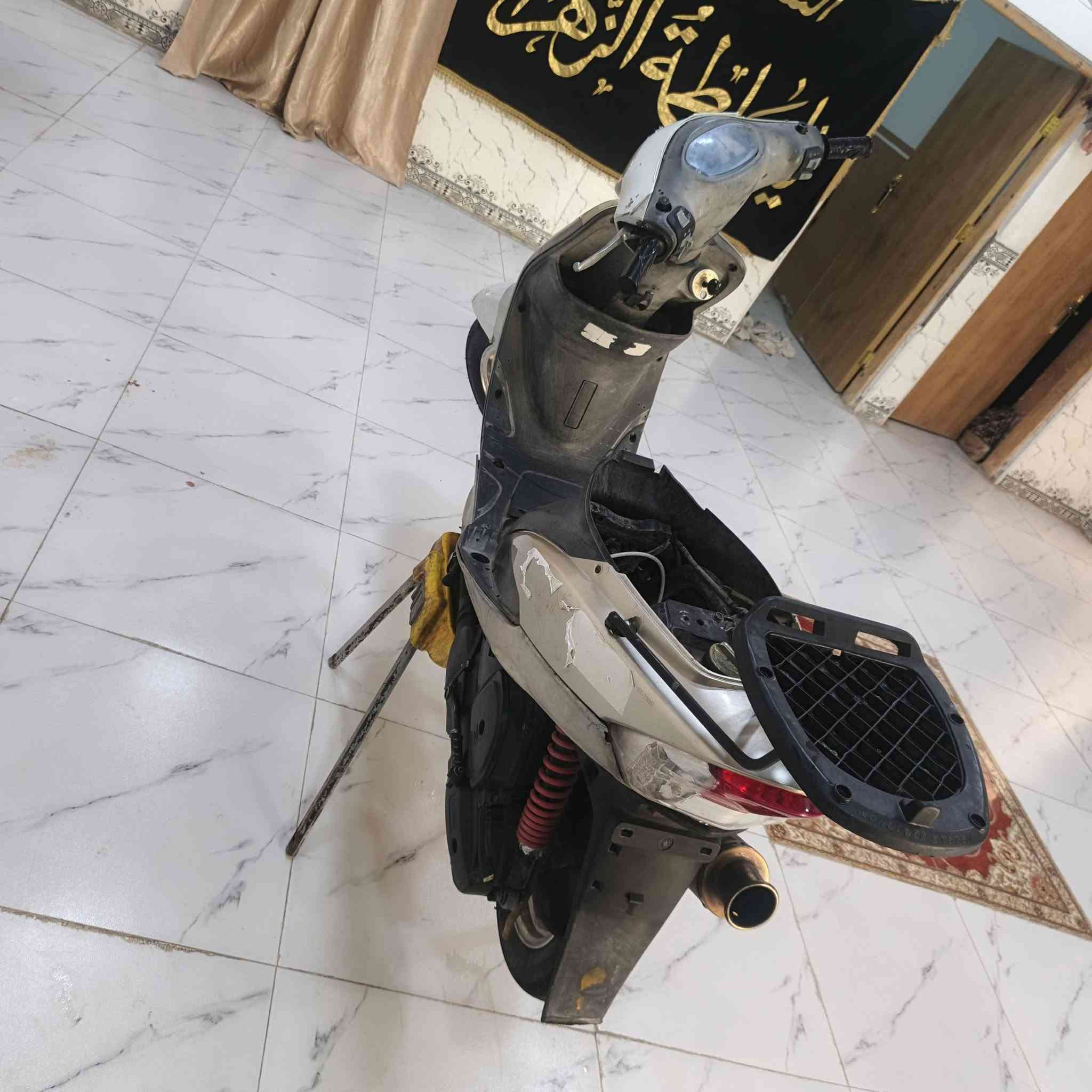 السلام عليكم منغولي للبيع الدراجه بلاديه شلعه ومعدل فول السعر ٦٠٠وبيهه مجال قليل
***********
