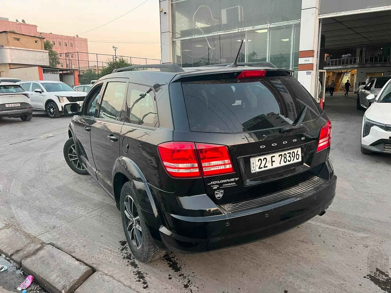 السلام عليكم اخوان جورني
موديل 2018 رقم اربيل باسمي 

4 سلندر / 2400cc  

7 راكب

ماشية 76 حقيقي الف ميل 

تبريد 3 قطع  

تحكمات ستيرن 

مخابئ سريه 

بصمه 

جديده جدا واستعمال شخصي حادث مرفق بالمنشور 

جاملغ وبنيد بدون دواخل 

الباقي كفاله عامه 

السيارة جاهزة 100/100

مكان السيارة : بابل 

للأستفسار ***********

***********
