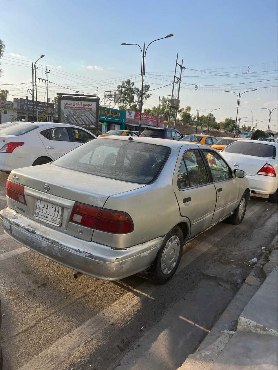 سلام عليكم 
نيسان صني موديل 97كير عادي 
مكينه لا تنقص ولا تبخير
بي بطاقه بانزين
رقم كركوك 
سنويه تنتهي ب2027 بنهايه شهر الواحد
تبريد يحتاج فيتر جان عليها تبريد الا ثلج
السعر 47 وبي مجال للطيبين
سياره صارلها سنه عندي وتترحملي عليها ما صارف عليها غير البانزين والدهن الحمدلله 
الموقع كركوك 
*********** كركوك, العراق
