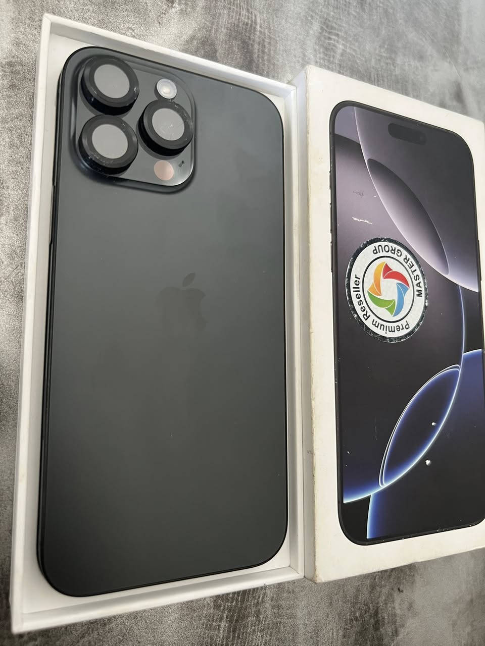 ايفون 16 برو ماكس بطاريه 99                                بعده بالضمان ماستر مكاني بغداد سعره مليون و400


**إذا كنت صاحب هذا الإعلان وتريد حذفه لأي سبب، رجاءا أرسل رسالة إلى الدعم الفني**