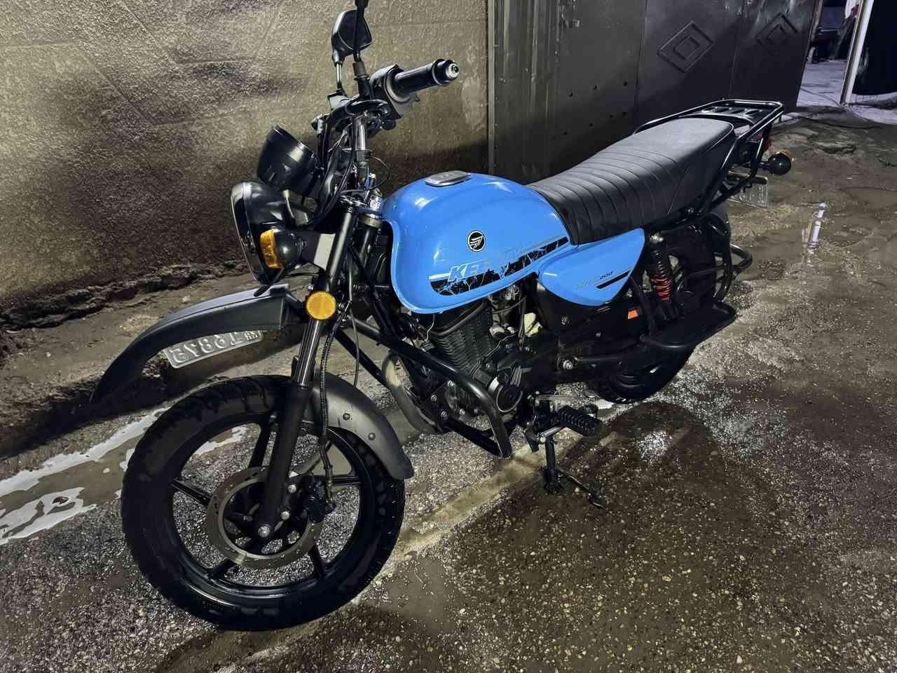 السلام عليكم  دراجة ار كي (كيواي) موديل 2025 شهر ال12 مكينه 200 دراجة زيرو بعده بحاله الشركة  كل نقص مابيه  كفاله عامه سنويه رقم (اربيل ) تحويل ثاني يوم الدراجة خير من الله ما مشتغله دلفري مال دوام روحة جيه السعر 2700 وبيه مجال حك الجيه مكاني بغداد البياع الشرطه الرابعه *********** متواجد وتساب  تحياتي
