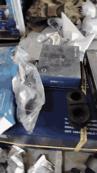 سلام عليكم ادوات حدادية صدر واكس لجميع السيارات أدوات كوري وتايوند وصيني درجه اولى دبلات امامي خلفي ودسكات وأنواع البوش وأنواع راس روط وأنواع المغازل بإدارة ابوحيدر النجفي بداية صناعي النجف مقابل مجمع محمدشبع ***********يوجدتوصيل جميع المحافظات وبخدمة الطيبين
