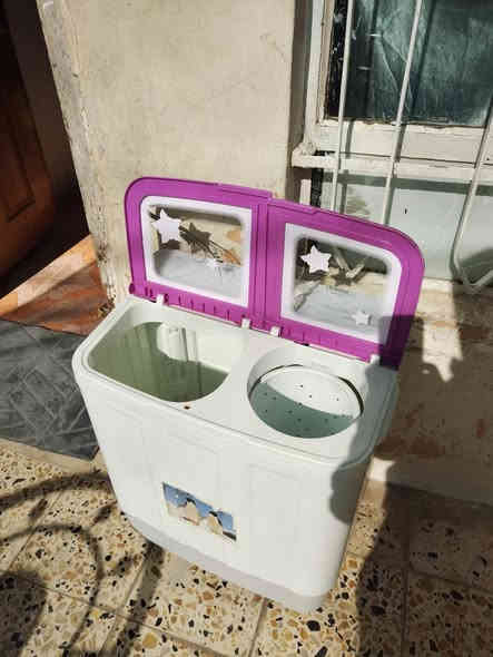 غساله جديده ملابس اطفال للبيع السعر 65 بعقوبه التحرير الرقم ***********
