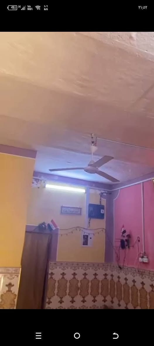 منزل للبيع السعر 50 مليون وبيه مجال في قضاء القرنه ناحية الثغر منطقه العلوة المساحه 1000 متر بناء بلوك نظيف وجاهز من كلشي (كلش مستعجل على البيع)
‏‪***********‬‏
