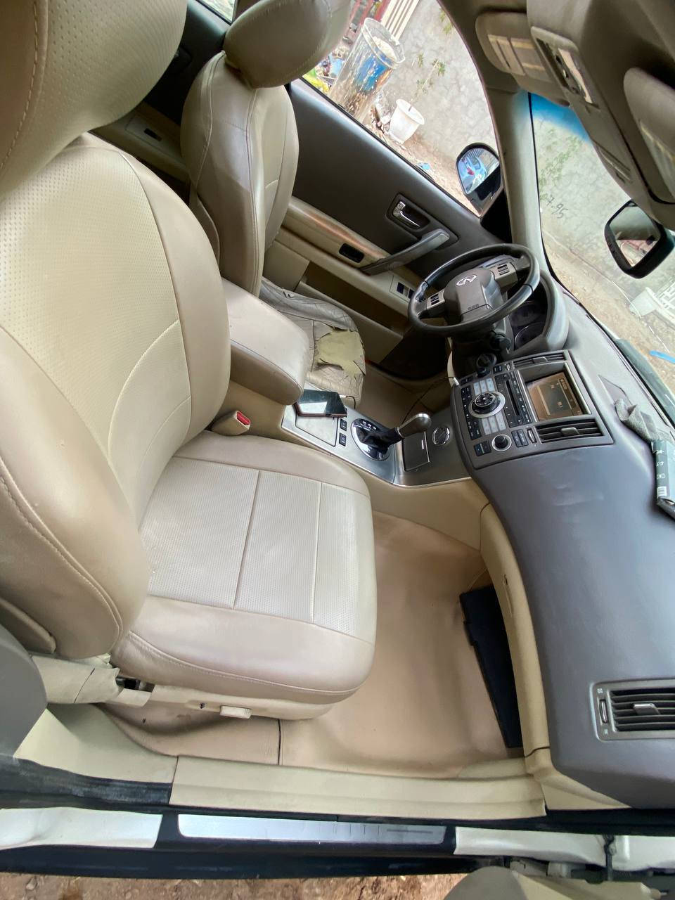 انفنتي fx35 2007 كراسي الامامية  كهرباء وجنطة شفط وارد امريكي رقم بغداد انگليزي سيارة جاهزة مكانها نجف السعر 70 ورقة 
***********
