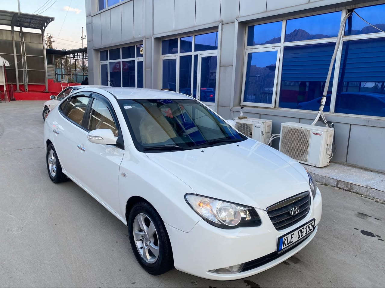 هؤنداي ئاڤانتي مؤديل 2009
سه ياره كه وه سفي ناوي سفره
تايه ي شه ريكه له بن ماوه
گيرومه كينه به شه رت
سه ياره كه زؤر كه م رؤيشتوه150 رؤيشتوه
كامل مه سروف كراوه
ژماره ي تلؤن 
***********
*********** رانية, السليمانية
