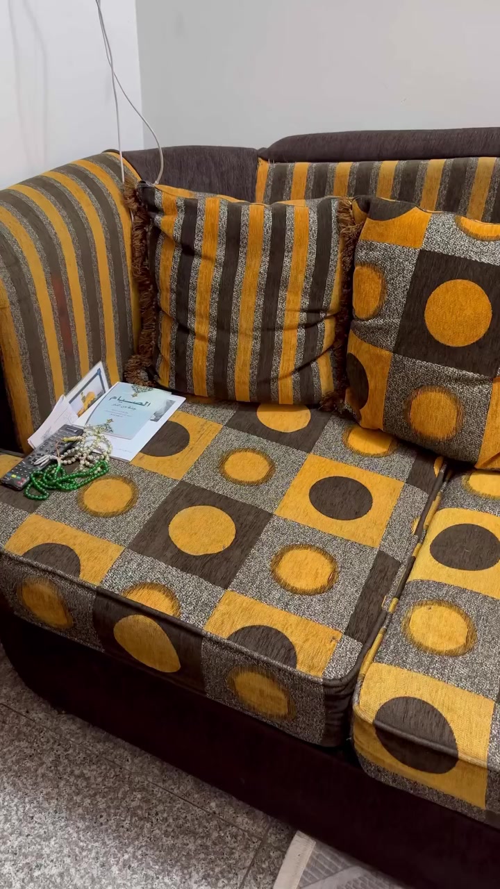 للبيع 8 مقاعد مع كوشات كاملة
حلة حي الكرامة
200الف


**إذا كنت صاحب هذا الإعلان وتريد حذفه لأي سبب، رجاءا أرسل رسالة إلى الدعم الفني**