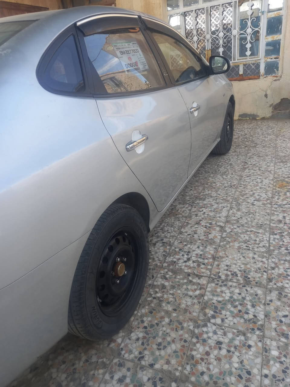 النترا متومه نضيفه مكان ميسان ***********
