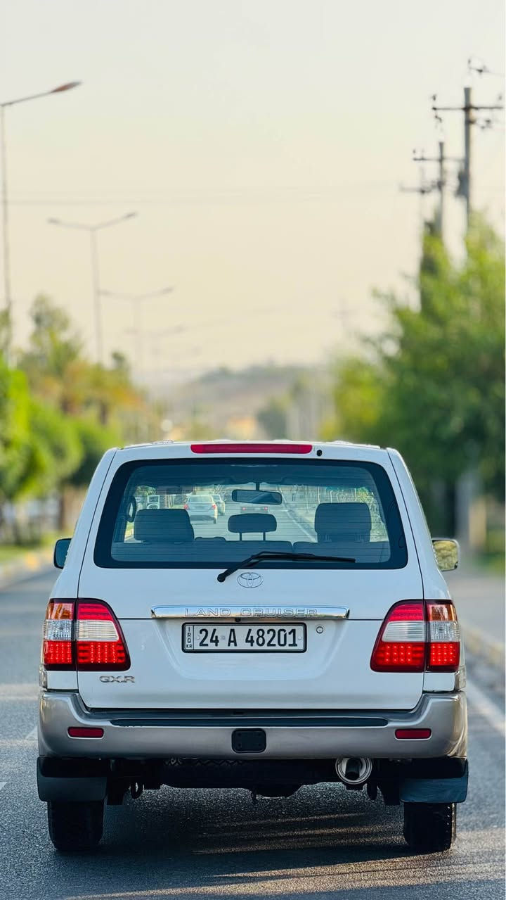 کوردی
سەرەتق بەناوی خوای گەورە تۆیۆتا لاندگروز مودیل ٢٠٠٣ مواسفات GX سێ روبعی ناوزەرد و سەلاجە و جام کارەبا 
سەیارەکە زۆر زۆر ڕێک و پوخت و جوانە سەیارەکە بێ بۆیاخ و شوخت و چاڵە نمونەی جوانیە لە رەسم چۆنە لە واقعی جوانترە گیێر و مەکینە و اکسل و کارەبایی و تاخم پێش و دوای هەموو بەشەرتە دینارەک نەسروفی تێدا نیە رەقەم و سەنەوی نوێیە 
سعری ١٨٩ گەلا و کەمەک مەجال بۆ زانیاری زیاتر ***********_*********** ناونیشان کۆیە
عربی 
سلام و علیکم اخوان 
تۆیۆتا لاندکروز مودیل ٢٠٠٣ مواسفات GX ی داخل بیجی و سلاجە و جام کهربا و داخل فورمیکا 
سیارە حلوە دعامی لدعامی بشرت بدون سبخ و  بدون شوخت بدون نقطە کل علی وضع شرکە 
گیر محرک اکسل کهربایی و عدادات کلە بشرط  رقم سنویە جدید سعر ١٨٩$ ورقە و بیە شویە مجال لتفاصیل ***********_*********** مکان کویسنجاق كويسينجاك, أربيل
