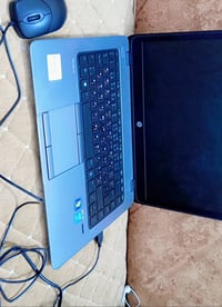 لابتوب HP • نظيف • مع ملحقات