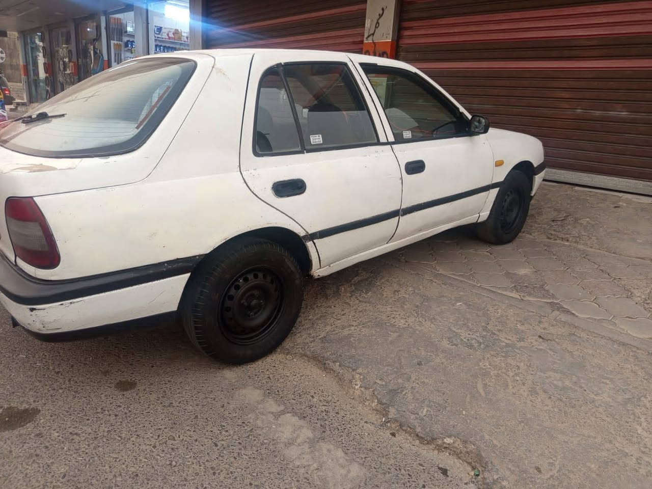 سلام عليكم
البيع سني 
موديل 92
رقم كركوك ألماني 
شرط التحويل 
محرك بي خط بخار 
صدر جديد تخم تاير جديد
كهربايات كله شغاله
تفه شغاله 
سعر 25 بيه مجال
***********
