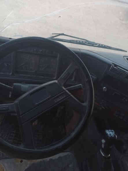 السلام عليكم فولفو موديل 2000 محرك حجم 420 كير عادي 3ب3 شرط رقم ذي قار مشروع وطني تحويل ثاني يوم بدي بليه تعلا 22متر مجموعة براد بدي جديد ثلاجه تانكي مي آل عنوان صلاح الدين يرهم مراوس سياره صالون آل سعر 175  ***********
