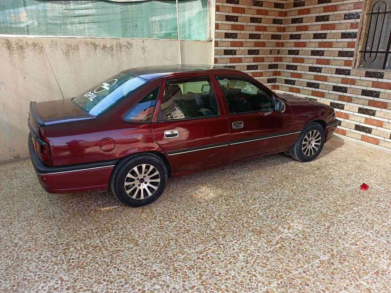 اوبل فكترا موديل 1993 حجم 20 رقم بغدادمشروع وطني تبريد ثلج  سياره جاهزه من كلشي السعر 42 وبيها مجال 
***********
