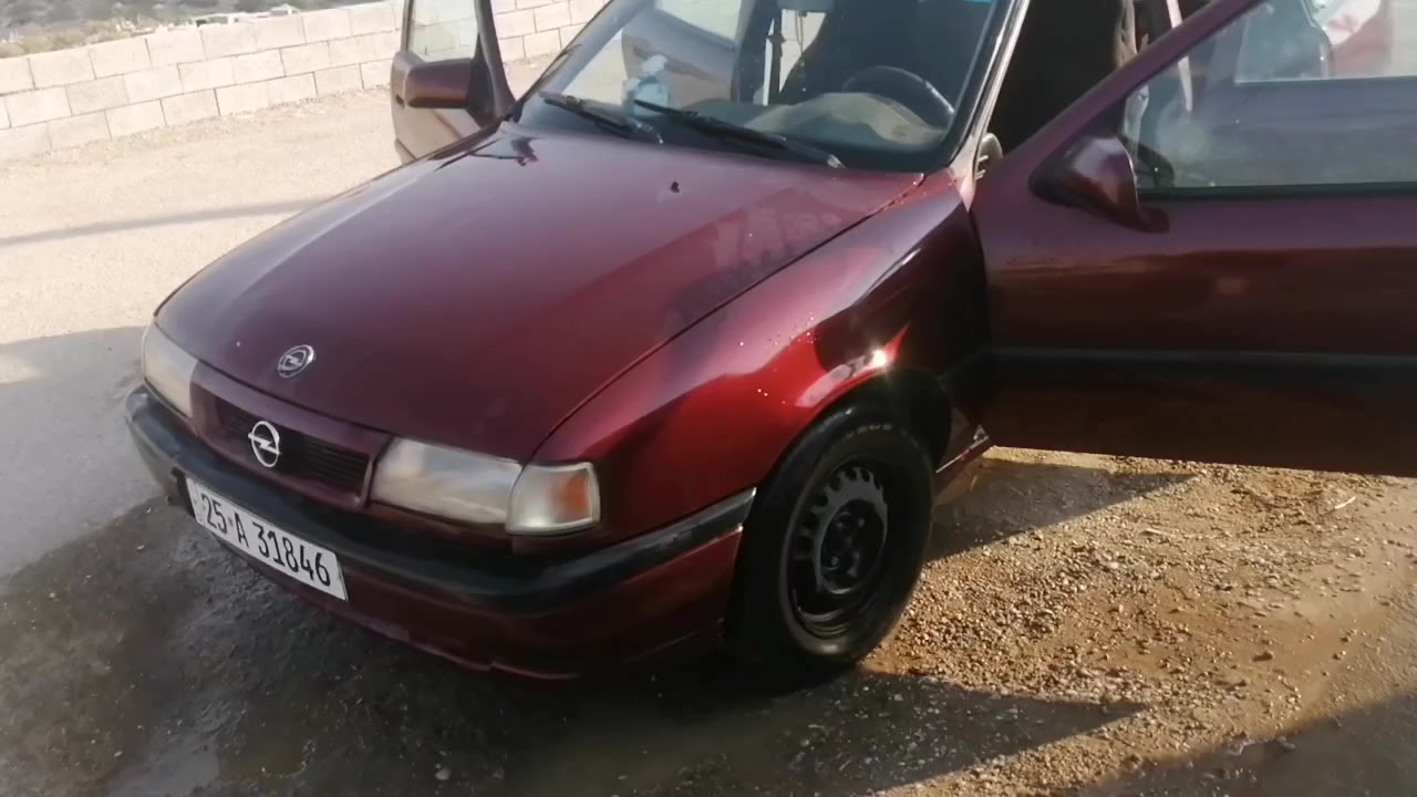 أوبل فكترا للبيع  او مراوس.. محرك ٢٠ موديل ٩٢ كير محرك تمام  سنوية لغاية ٢٠٣٠ بسمي بطاقة بانزين بيها للاستفسار ***********
