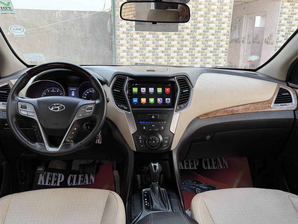 اللهم صل على محمد وال محمد
السلام عليكم إلى عشاق الجديد 
هونداي سنتافي موديل 2015 
خليجي ماشيه 115 الف 
صبغ البنيد شرط بدون فتح بيدون ضرر الباقي مكفوله ضربه صبغ تبديل فتح خياس دحجات بارد شخوط مكفوله سياره جديده جدا جدا 
مواصفات شاشه تاب كأمره دواره 
7 راكب تبريد 3 قطع كشنات جلد 
لد امامي بلاجكتور يدات نكيل بلاد 
فول تحكم استرين شاره بلمرايه 
استيرن جلد تبريد بيانو ويل كب كروم 
محرك 4 سلندر 2400 دوش شرط ما مفتوح بيه برغي جاهزه من كلشي كير ومكينه وحداديه وتبريد ثلج تخم تاير جديد دواخل شرط وضع الشركه 
سياره مال جناي استخدام شخصي 
ترايه كلش حلو رقم بصره حره سنويه جديده مشروع وطني لغايه 2029 
السعر 163 مكان السياره الناصريه 
المركز الشراي يتصل ***********
