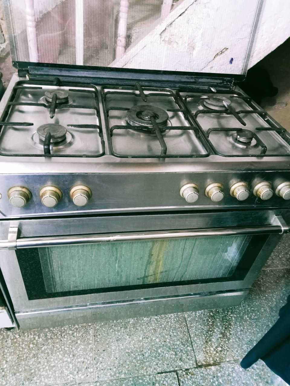 للبيع كرويتات خشب أثنين سعرهن ١١٠ طباخ سعره ٢٠٠


**إذا كنت صاحب هذا الإعلان وتريد حذفه لأي سبب، رجاءا أرسل رسالة إلى الدعم الفني**