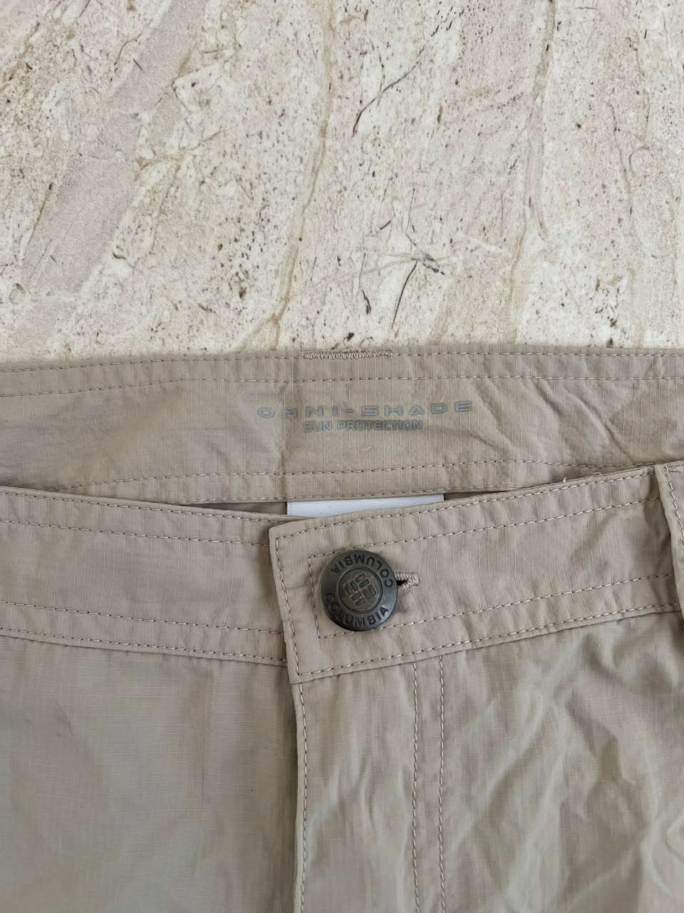 Columbia _ 38_40
عرض كمر ٥٠-٥٢

طول _ ١٠٤


**إذا كنت صاحب هذا الإعلان وتريد حذفه لأي سبب، رجاءا أرسل رسالة إلى الدعم الفني**