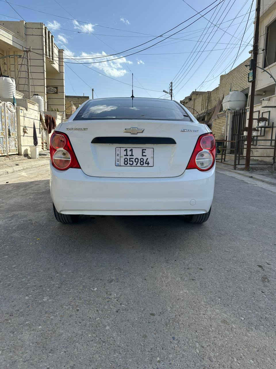 سلام عليكم للبيع فقط شوفرليت سونك موديل٢٠١٢ وارد خليجي محرك ١٨٠٠ السيارة جديدة كير مكينة ضربة كلة كفالة الرقم الجديد السيارة مصفرة هية وغرامات تحويل ثاني يوم حادثة جاملغ نفسة معمر السعر ٦٥ وبيها مجال وبلعافية الي ياخذها مكاني بغداد وهذا رقمي ***********
