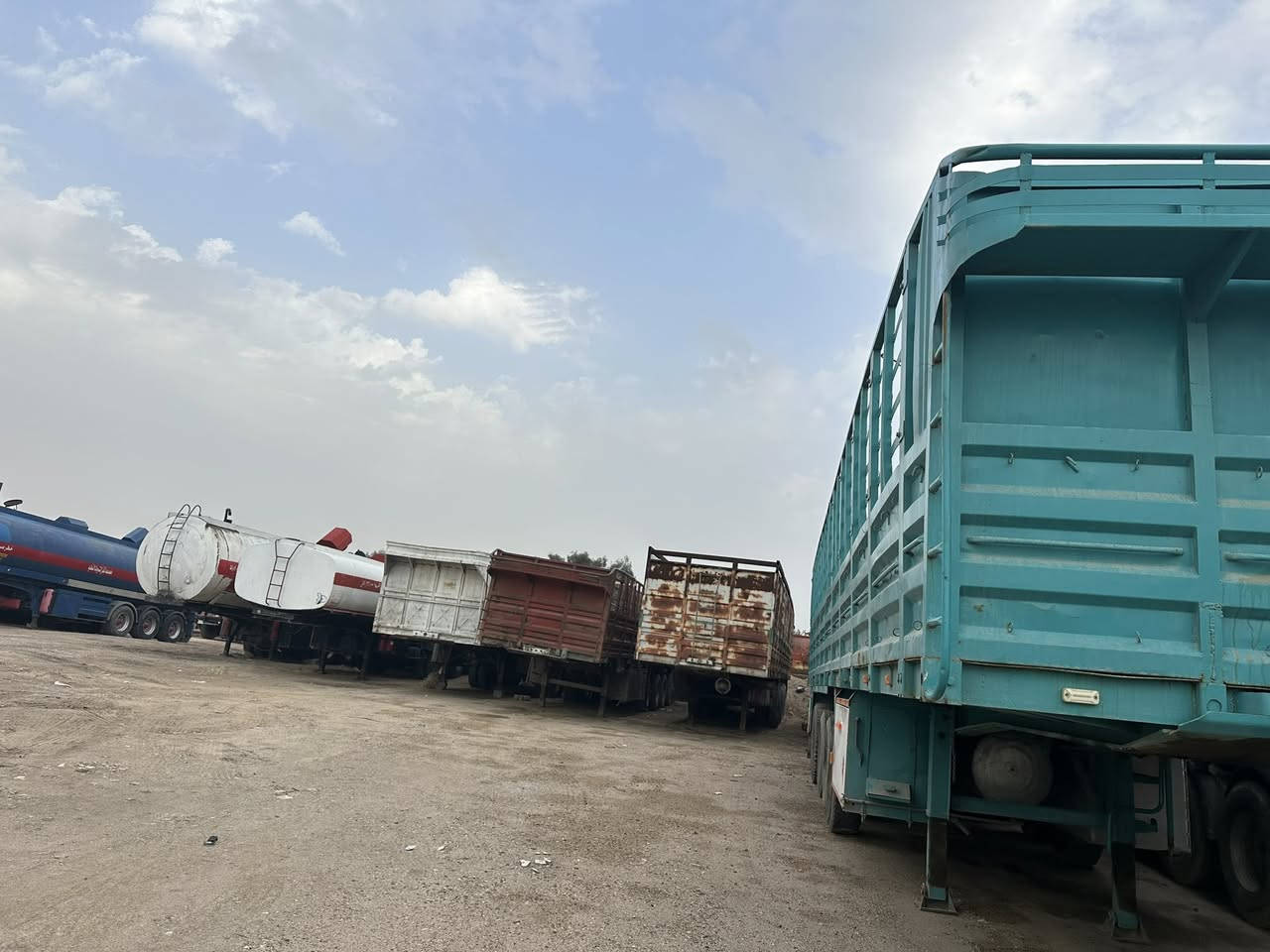 يوجد عرباين بمختلف الانواع للاتصال
*********** 📞 *********** 📞
   حياكـم الله فـي معرض النايف✨
   الفلوجه _ معارض _ الخط السريع  📌
