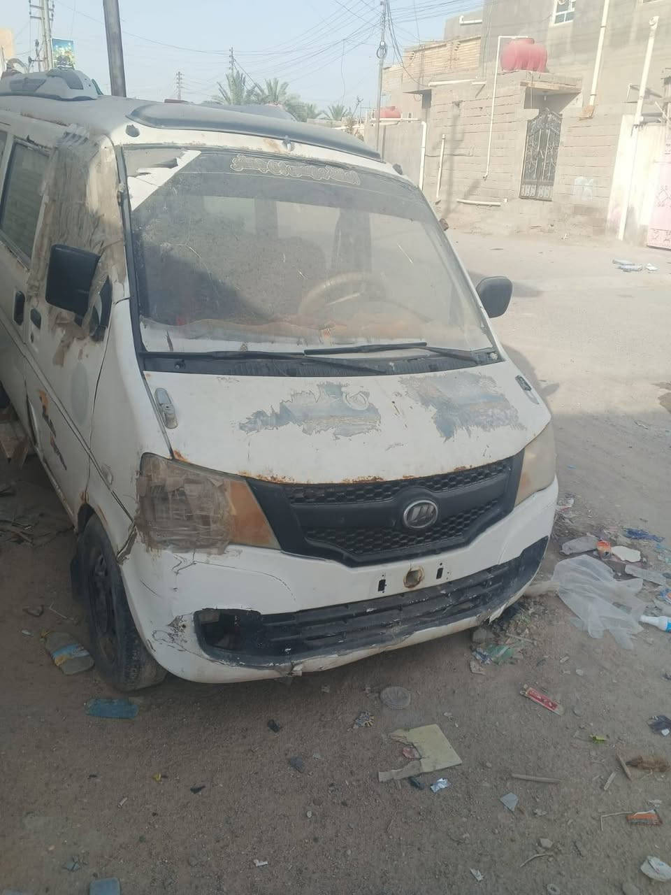 سلام عليكم سيارة ليفان 2014 كوم حديد رقم  وسنوية اصولي
سعر مناسب رقم راعيهة***********
