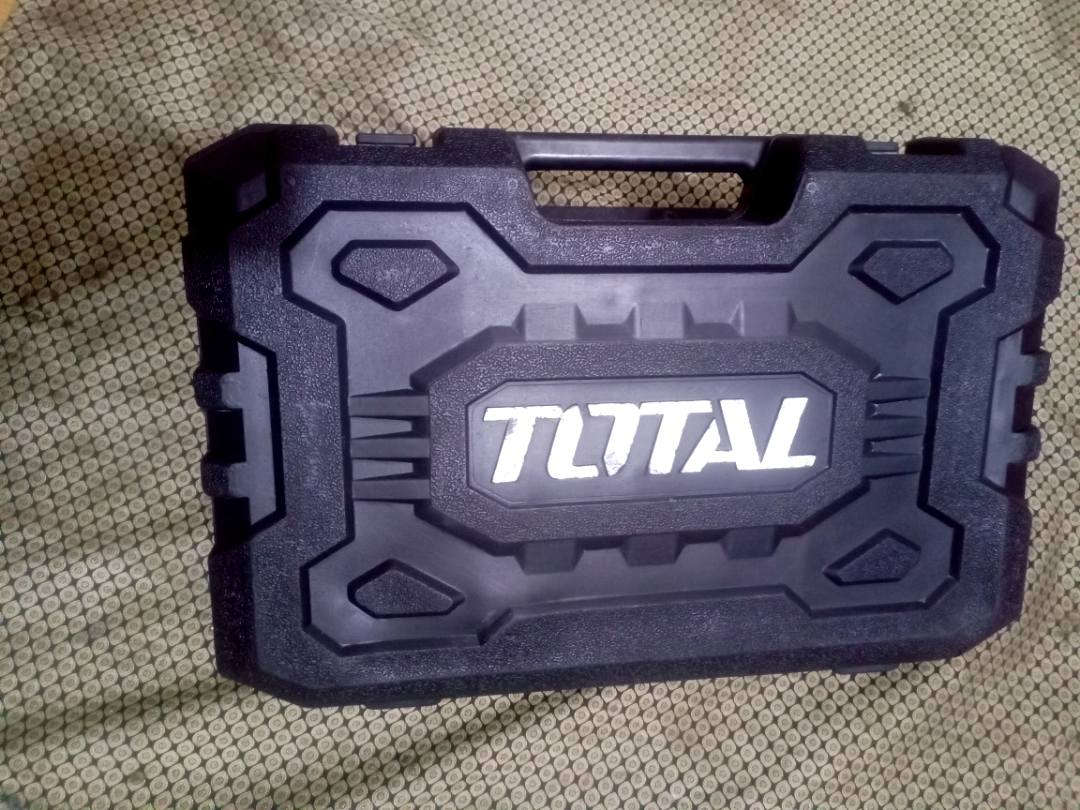 سلام عليكم

دريل كسار ماركة توتل
نضيف سعر 70

كوسرة ماركة انجيكو 230 ملم
نضيفة سعر 45

دريل  ماركة تام + كوسرة بالة نضيفات 
سعر 40 

مكان بغداد البلديات يوجد توصيل
رقم واتساب ***********
