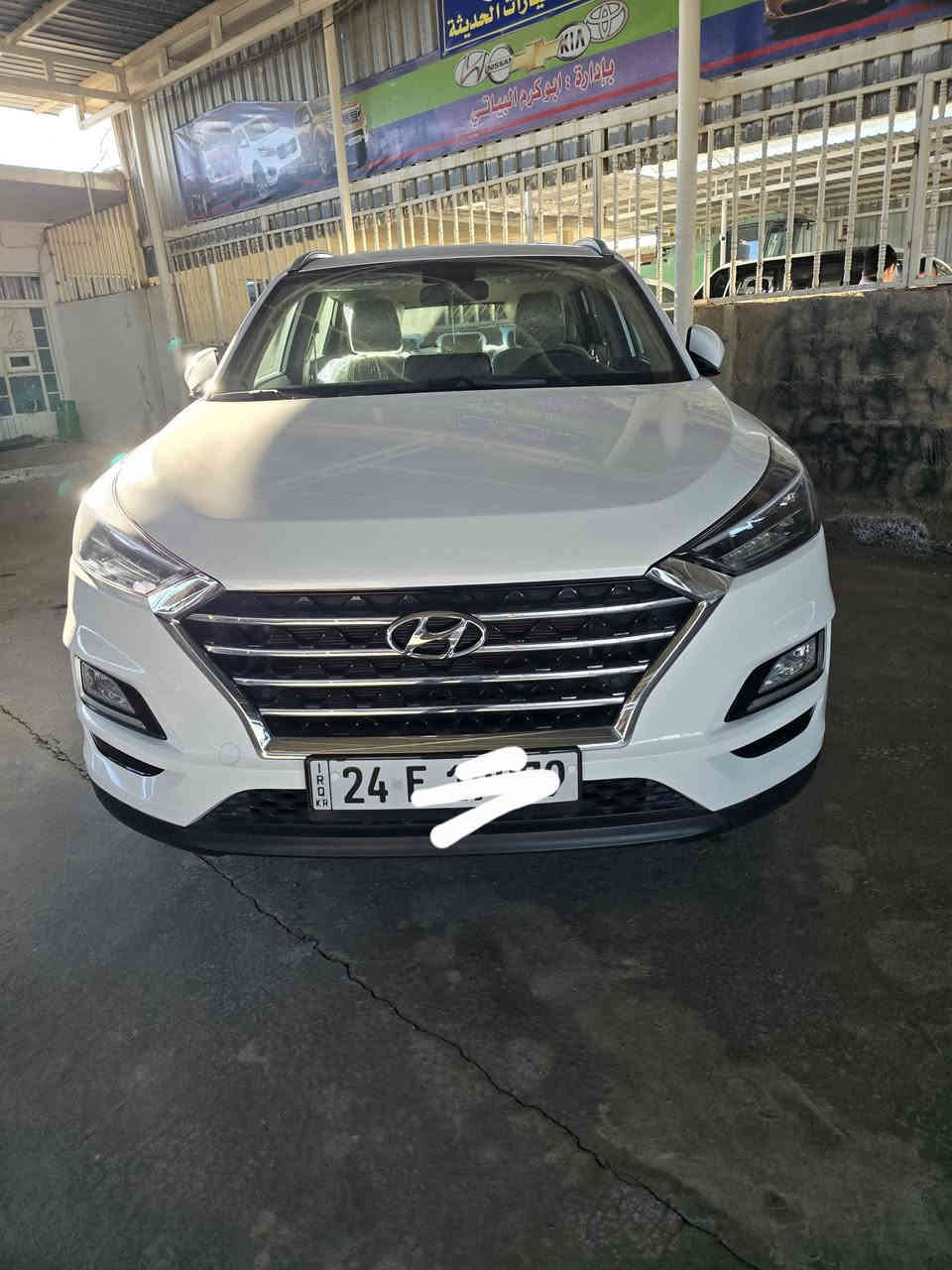 السلام عليكم
توسان جيكي
2020
كفاله عامه من كل شي
سياره جديده
موصفات 
بصمه 
كشن كهرباء عدد 2
كشن جلد
لايت 5 عدسات
ماشي 41 الف حقيقي بشرط
السعر 218
العنوان موصل برطله 
***********
