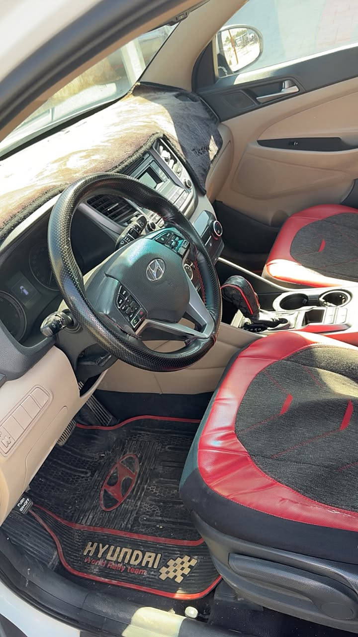 توسان موديل 2018خليجي محرك 2000دوش كير مكينه مقفوله مصبوغه حزام بيها جاملغ خلفي رقم سليمانيه سنويه بسمي مواصفات تحكم ستيرن حساسات كامره مري شفط تخم تاير جديد السعر 135بيها مجال بغداد الغدير ***********
