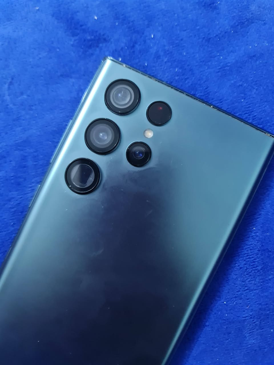 S22 Ultra
الذكره 512
العشويه١٢+١٢
الجهاز بي فطر
ونقطه الشاشه 
فول لمس وكدامكم
المكان كربلاء
توصيل ماكو
السعر 350
***********
