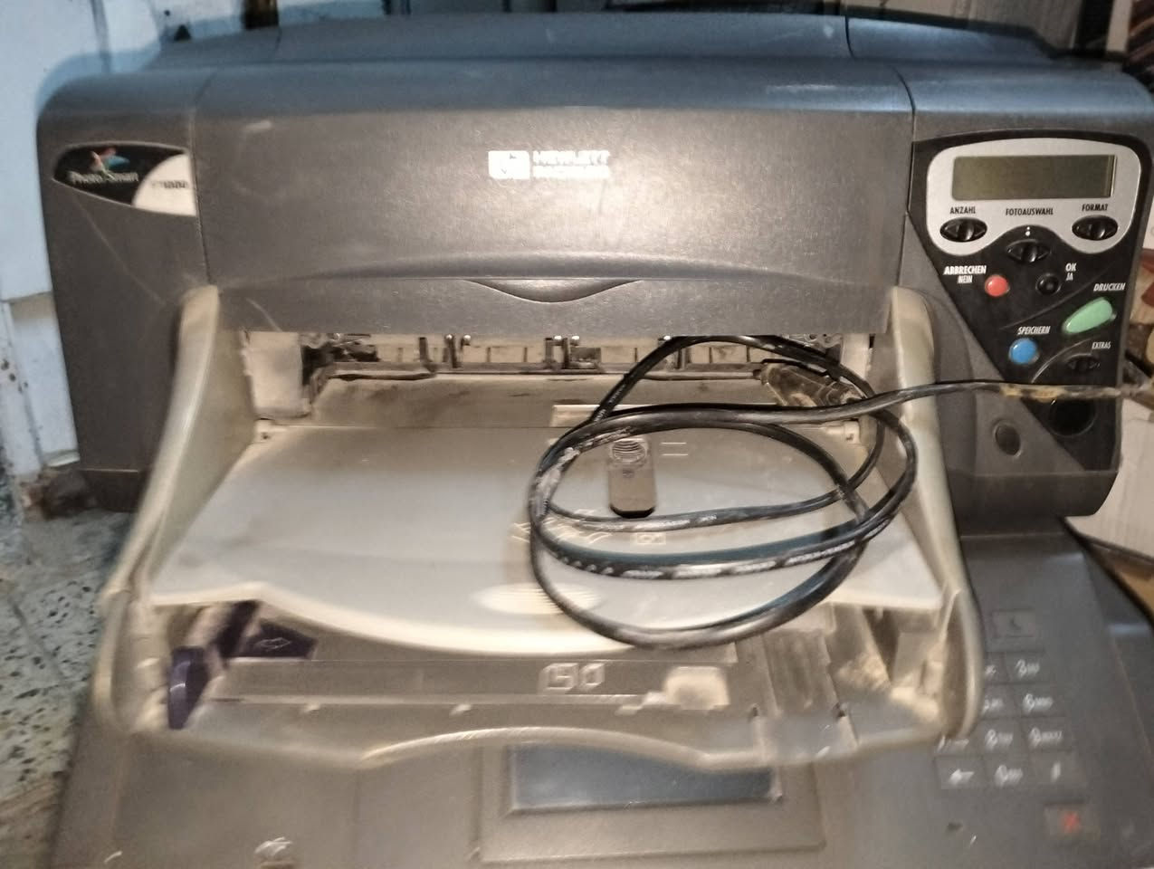 #للبيع 
#مايكرويف+محضرة قهوة
#سبالت شغالة+ غسالة حوضين
#شوايات+بلازماحجم42
#طايعة بالة+ ادوات مكنسة كهربائية+ مكاني
#كهربائيات شلع نقطة جرس+فيش مشكلة
العنوان كركوك
الشراي يراسلنة ويدلل


**إذا كنت صاحب هذا الإعلان وتريد حذفه لأي سبب، رجاءا أرسل رسالة إلى الدعم الفني**