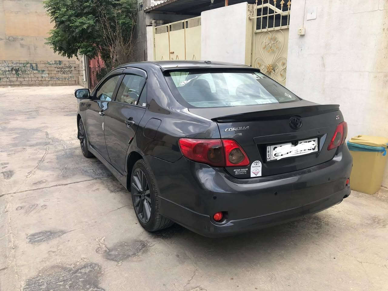 بیکاشۆ 2010 امریکی S مەکینە گەورە تۆماتیک مەکینە 2019لۆ بەسترایە لۆک  3پارجە سبو پێشی جمپەکی خەفیفی لای سەکنی هەیە جێی دەبەی ئاو کال بونەوەی هەیە سیارەکی تابلێی جوان و بێ مسرەف سعری 95مەجال 
رقم تلفۆن‏    ‪0750 109 5502‬‏
شوێن رانیە شومان, أربيل
