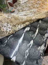 ميز طعام • ٤ كراسي